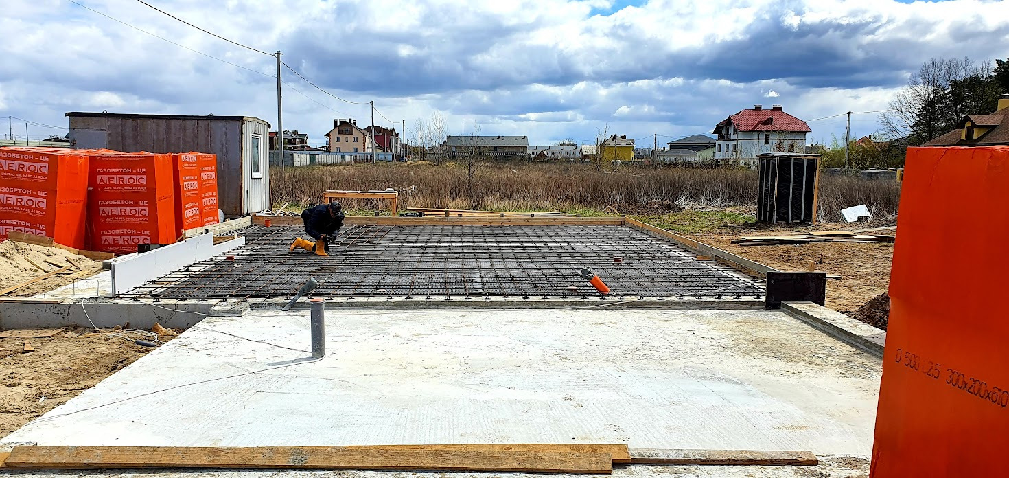 ФУНДАМЕНТ СТРІЧКОВИЙ